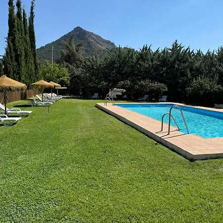 Apiedesierra Granada Holiday home Huetor Santillan